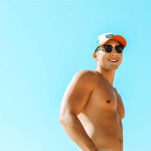 Meet your Posher, Preston